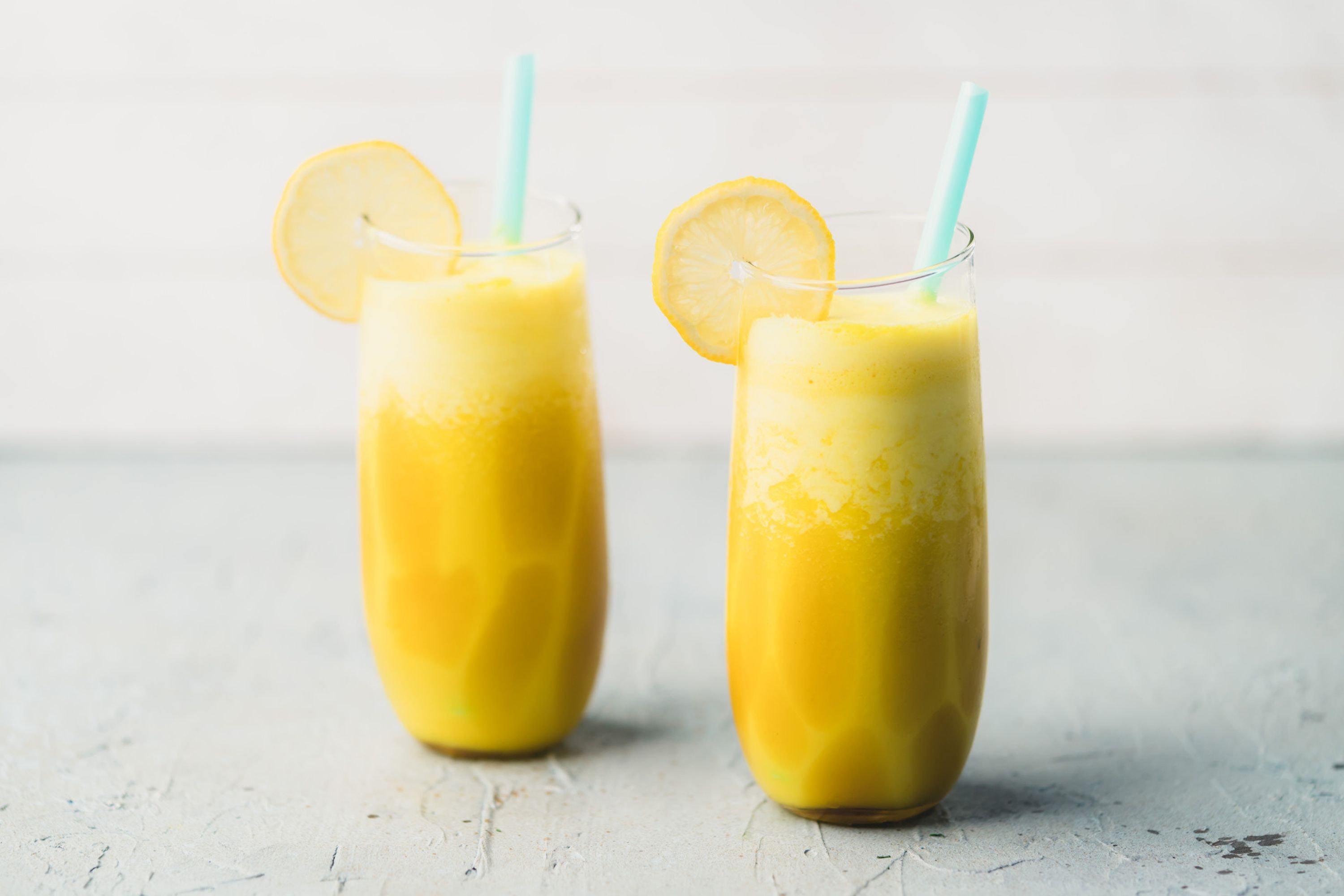 Pineapple Coco Turmeric Smoothie Pineapple Coco Turmeric Smoothie