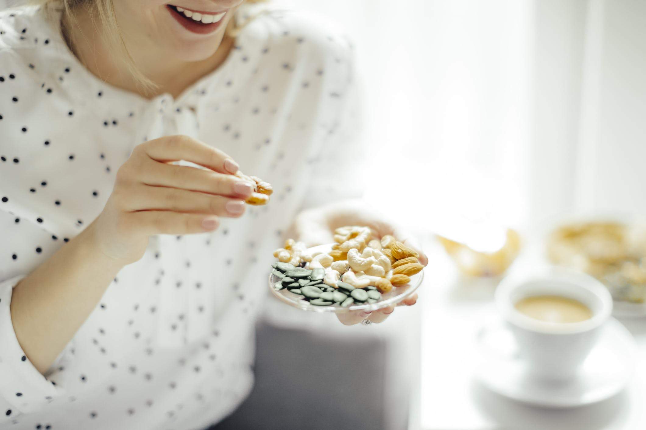 How to Master Healthy Snacking